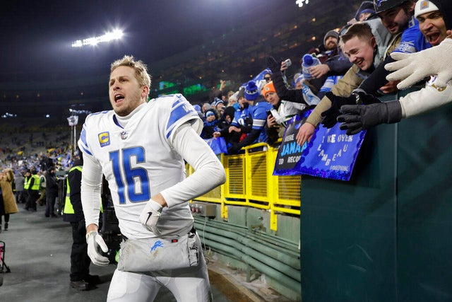 Lions Packers Football 