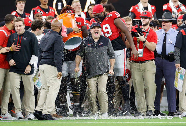 Georgia demolishes TCU, sets new CFP record to win back-to-back national  championships