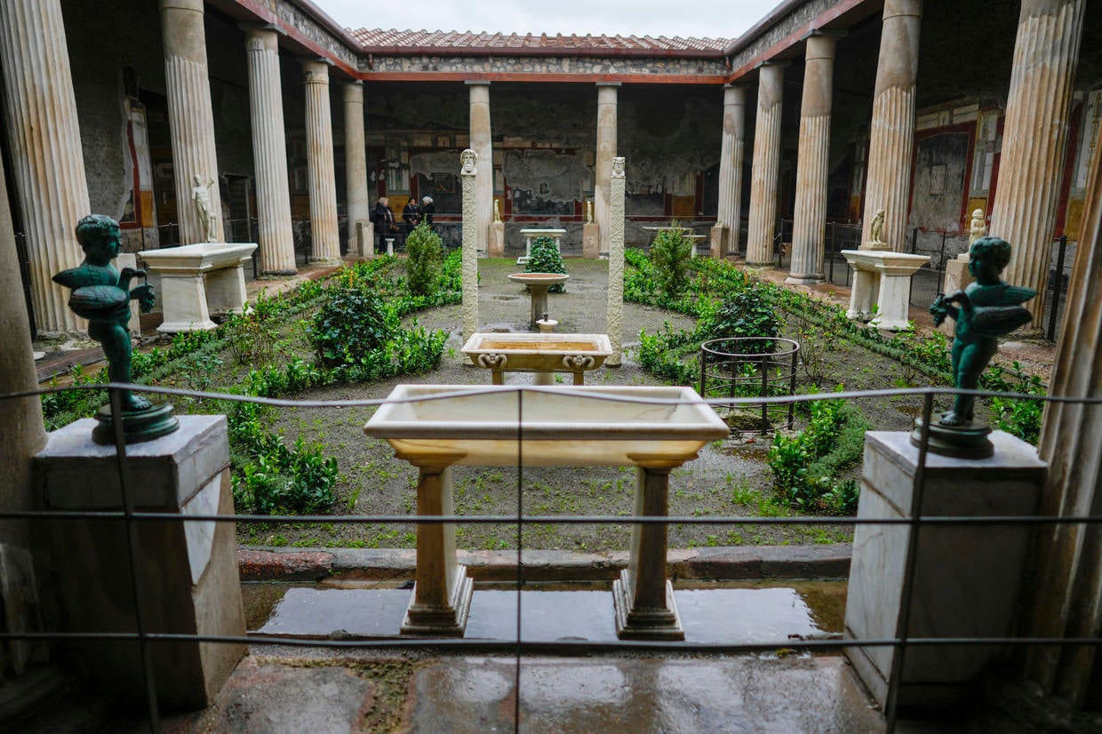 Restored Pompeii house offers rare look at life for the ancient elites ...