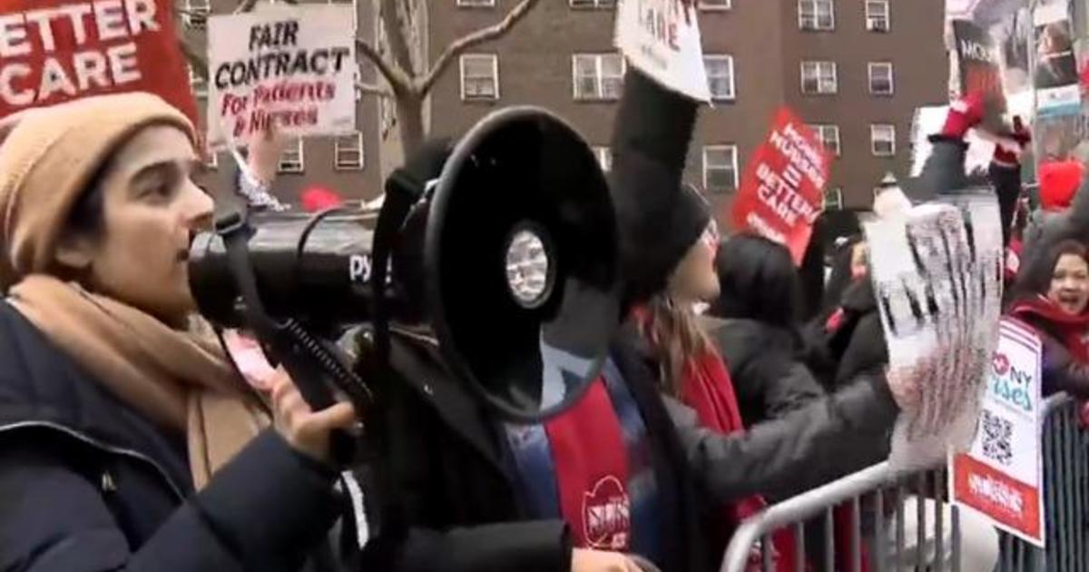 More than 7,000 nurses on strike in New York City