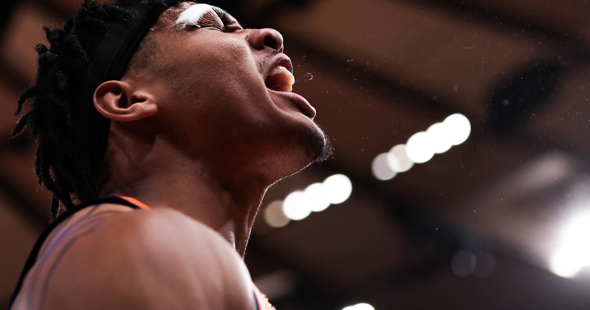 Shannon leads Illini over Nebraska with double-double - Vimarsana News