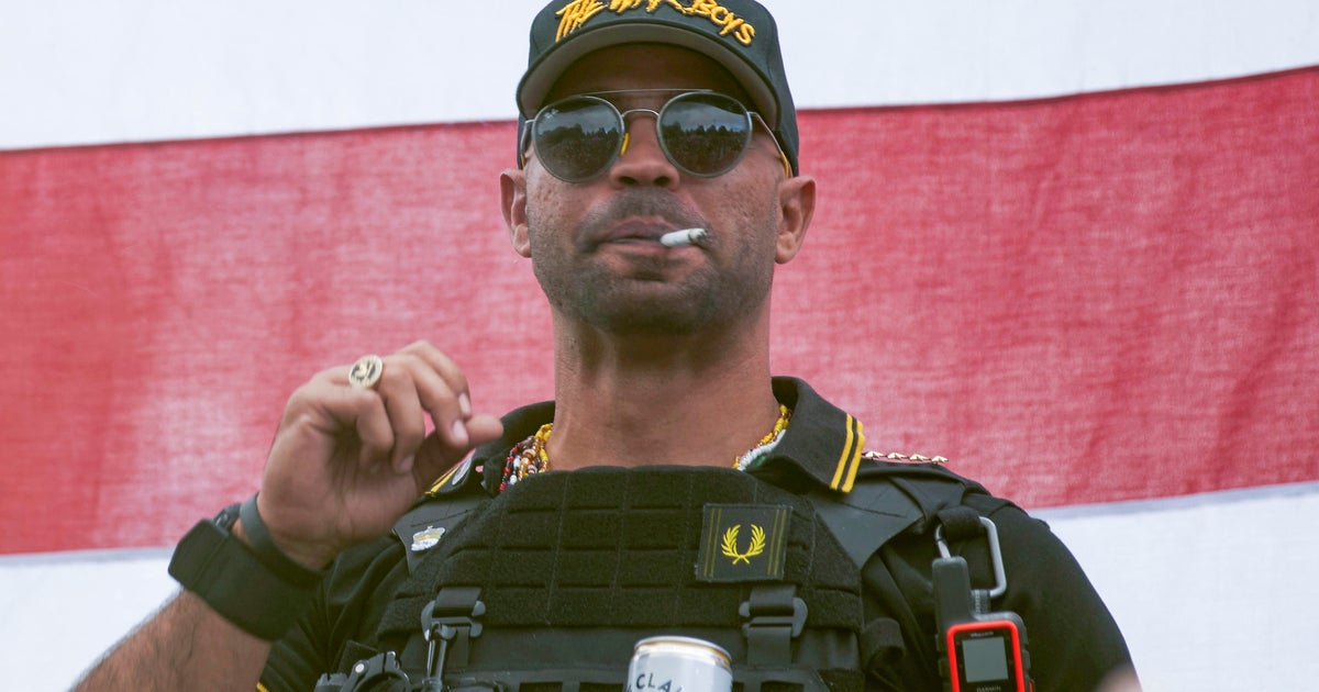 Ex-Proud Boys leader Enrique Tarrio freed, expected in Miami on Tuesday, family says Ex-Proud Boys leader Enrique Tarrio freed, expected in Miami on Tuesday, family says