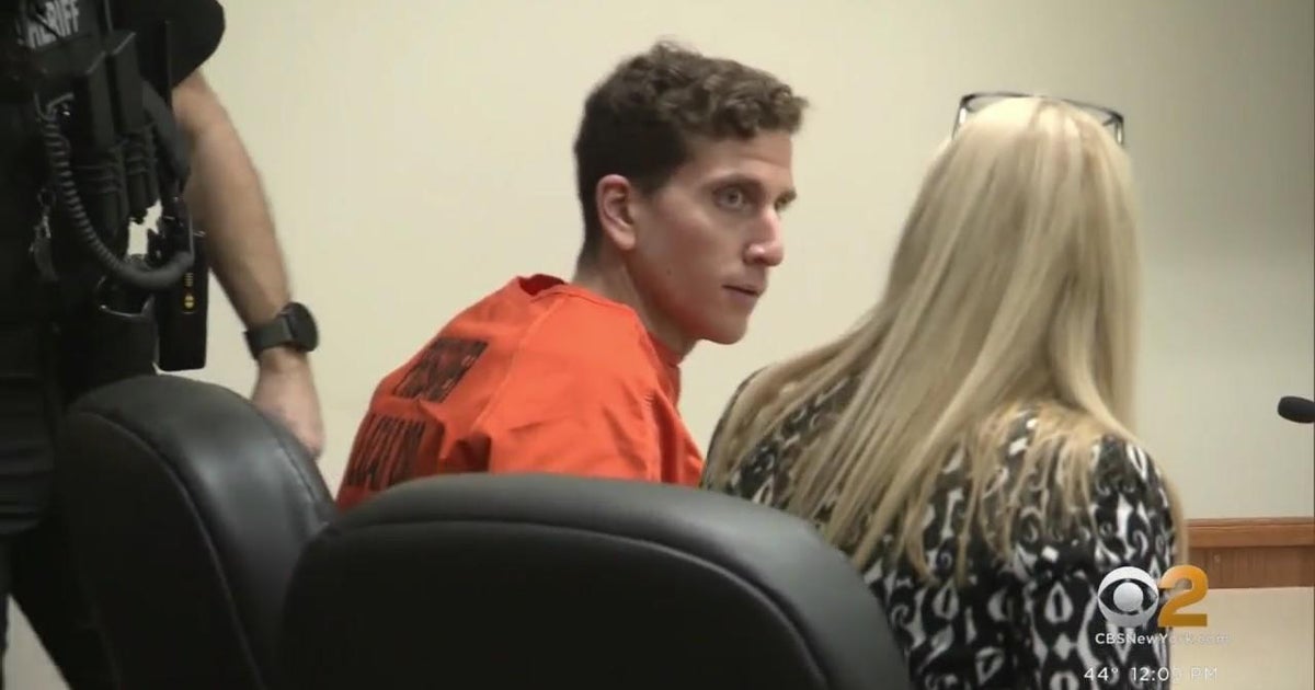 Suspect in Idaho college murders appears in court - CBS New York