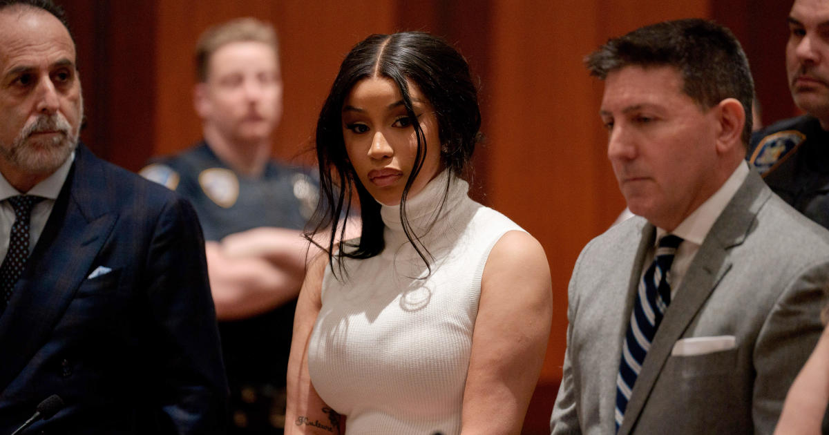 Rapper Cardi B Faces Judge In Queens For Compliance Meeting Over Strip Club Brawl Sentence Cbs