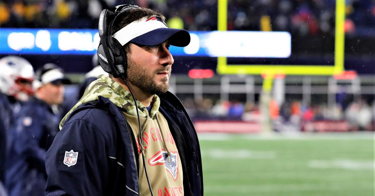 Texans interviewed Patriots TE coach Nick Caley for OC job