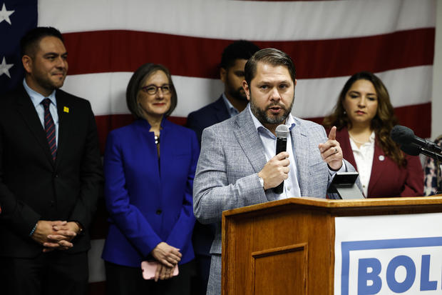 Rep. Gallego Welcomes New Hispanic Members To Congress 