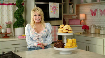 Dolly Parton on expanding her baking line with Duncan Hines, new song 