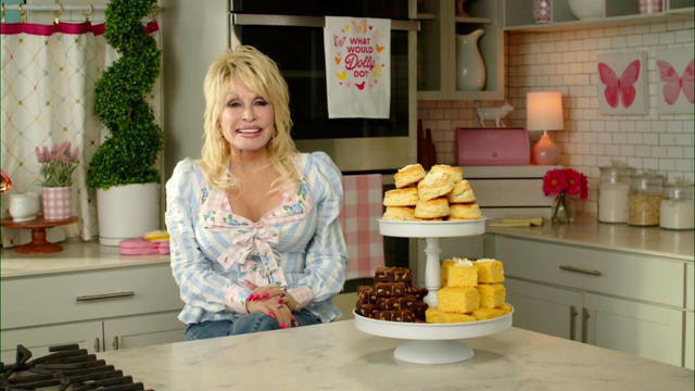 Dolly Parton on expanding her baking line with Duncan Hines, new song