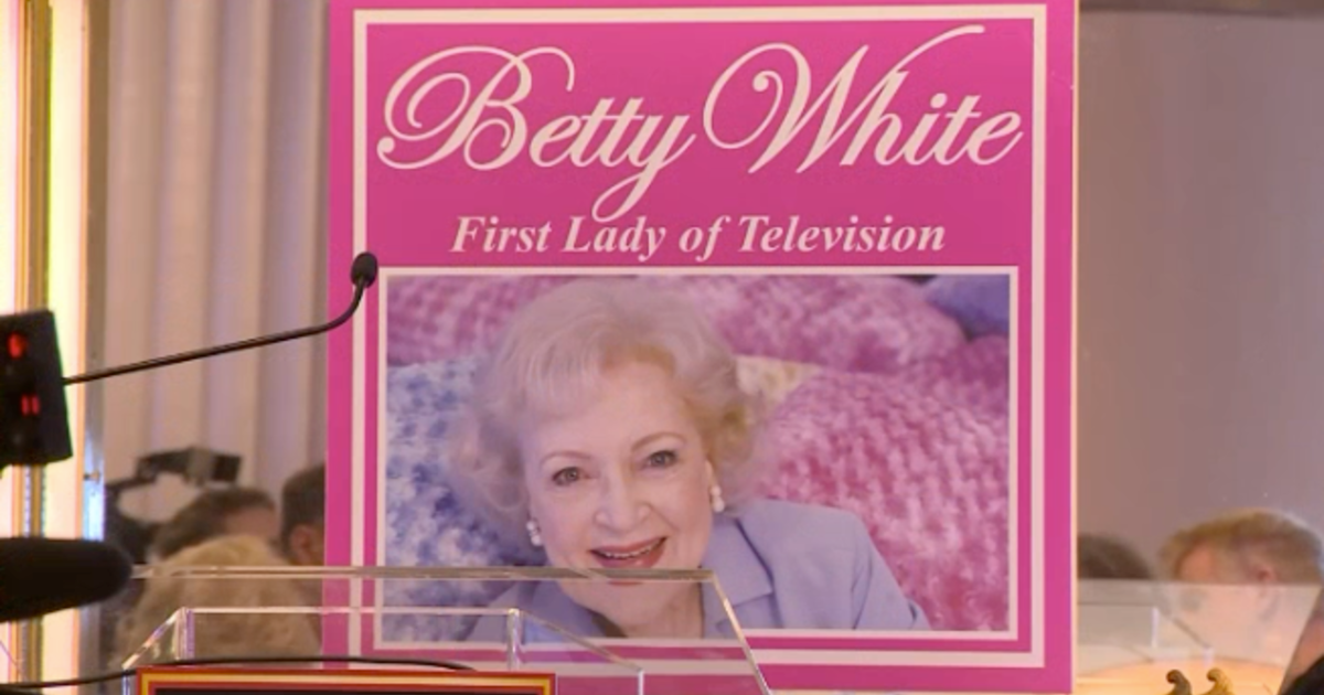 Tribute to legendary Betty White opens at The Hollywood Museum - CBS ...