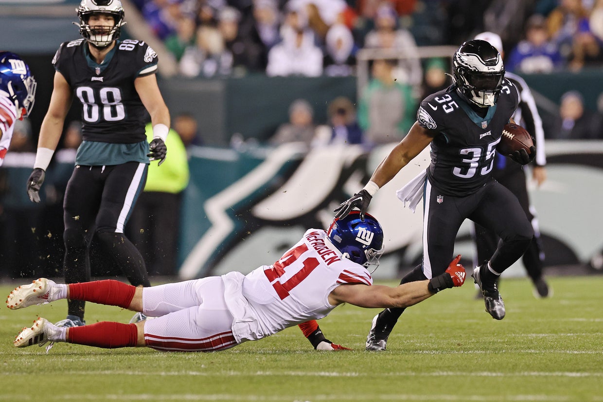 Ex-Philadelphia Eagles RB Boston Scott, known as the "Giant Killer ...