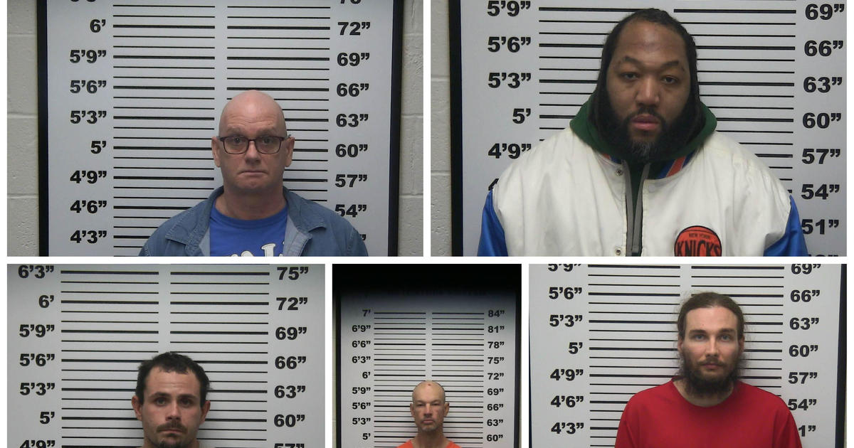5 inmates captured days after escaping from Missouri jail – CBS News