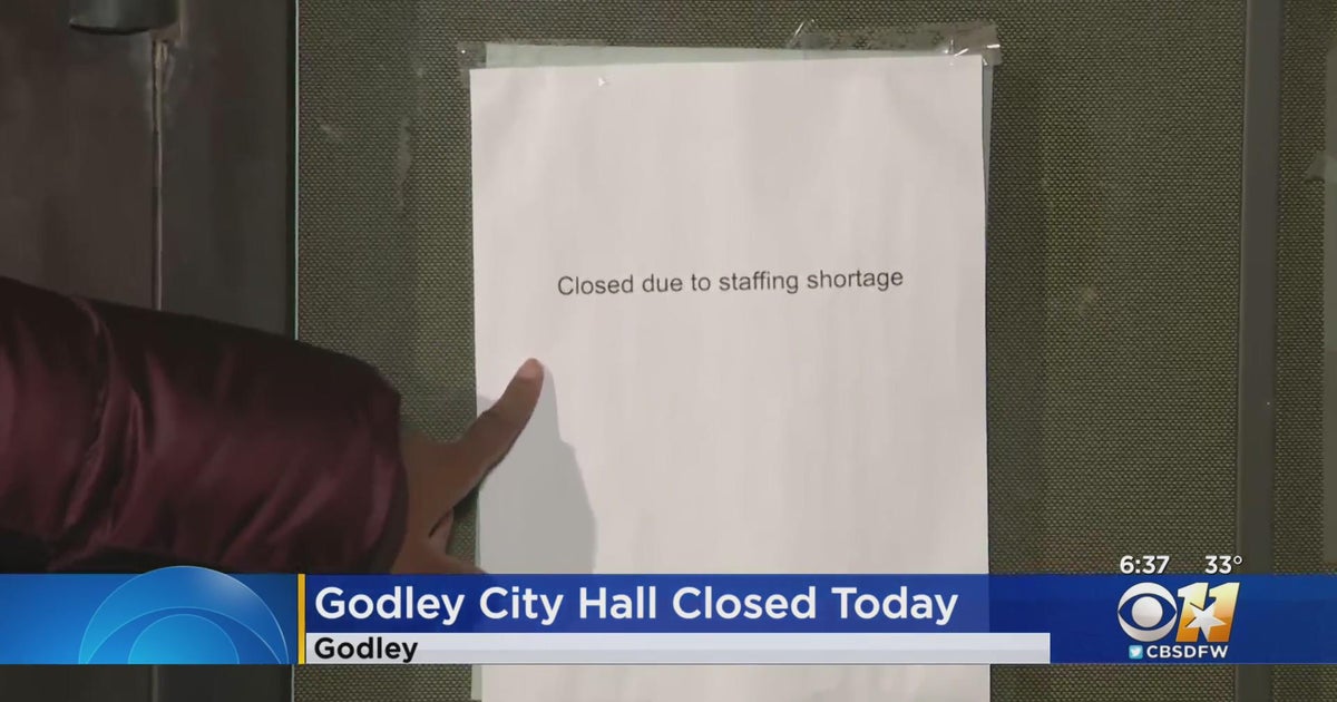 Godley City Hall forced to close after several employees quit CBS Texas