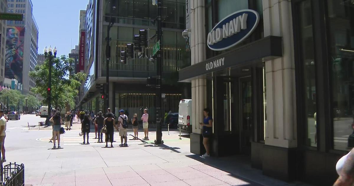 Saks Off 5th To Reopen On State Street In Chicago Loop