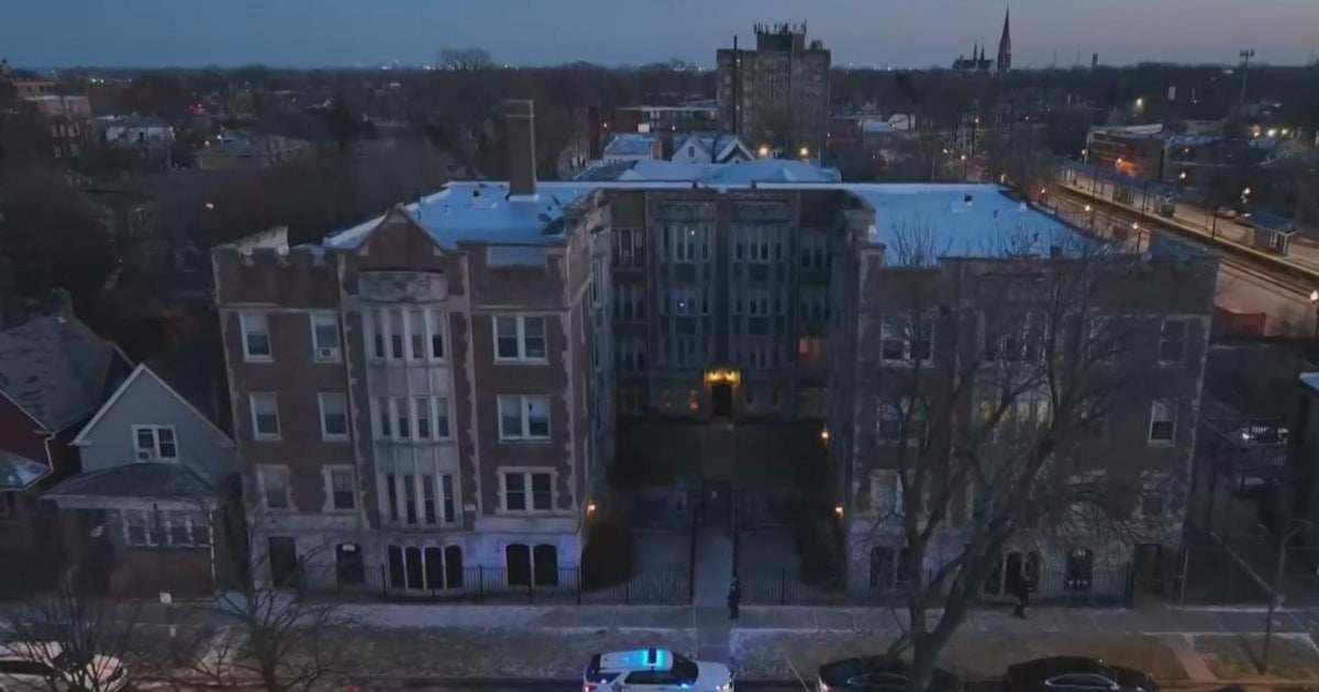 South Shore mass shooting leaves 2 dead, 3 critically wounded - CBS Chicago