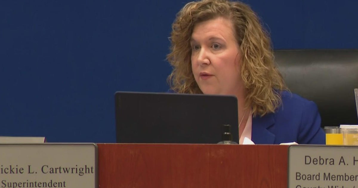 Dr. Vickie Cartwright to leave Broward universities superintendent put up nowadays soon after board OKs severance offer