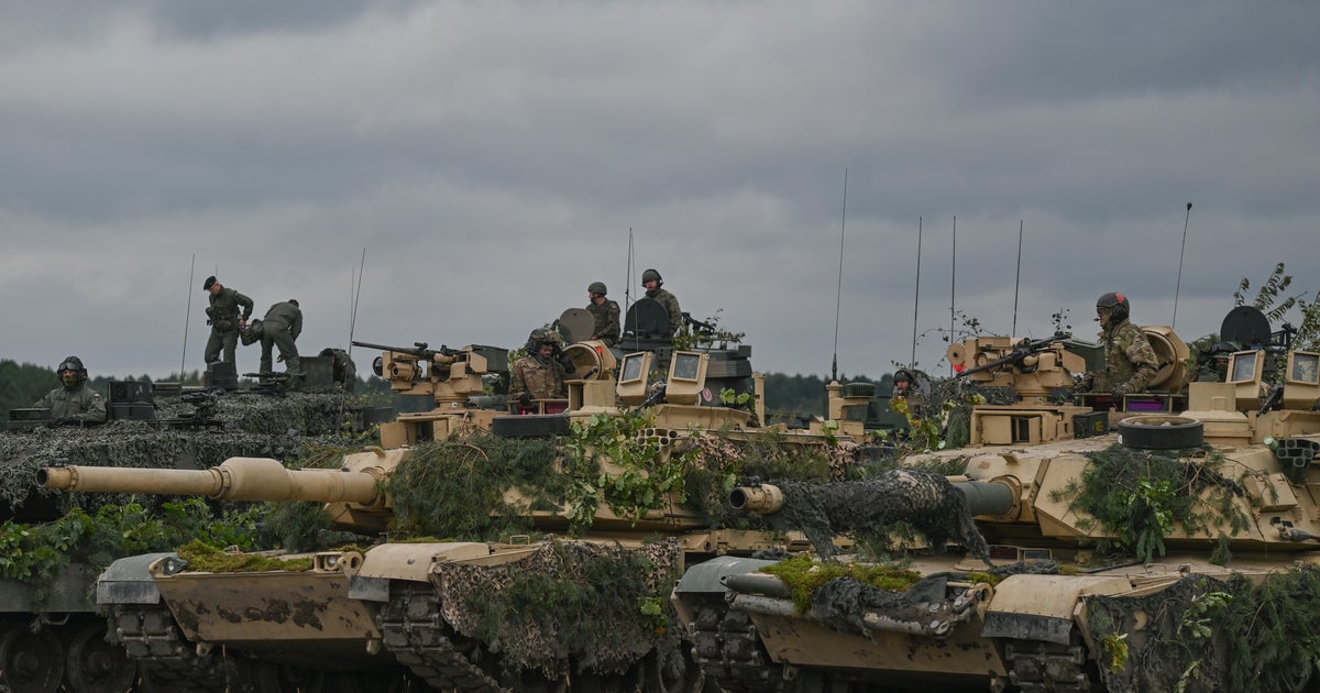 U.S. poised to send tanks to Ukraine - CBS News