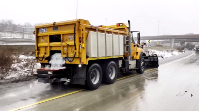 Illinois Department of Transportation snow plow 