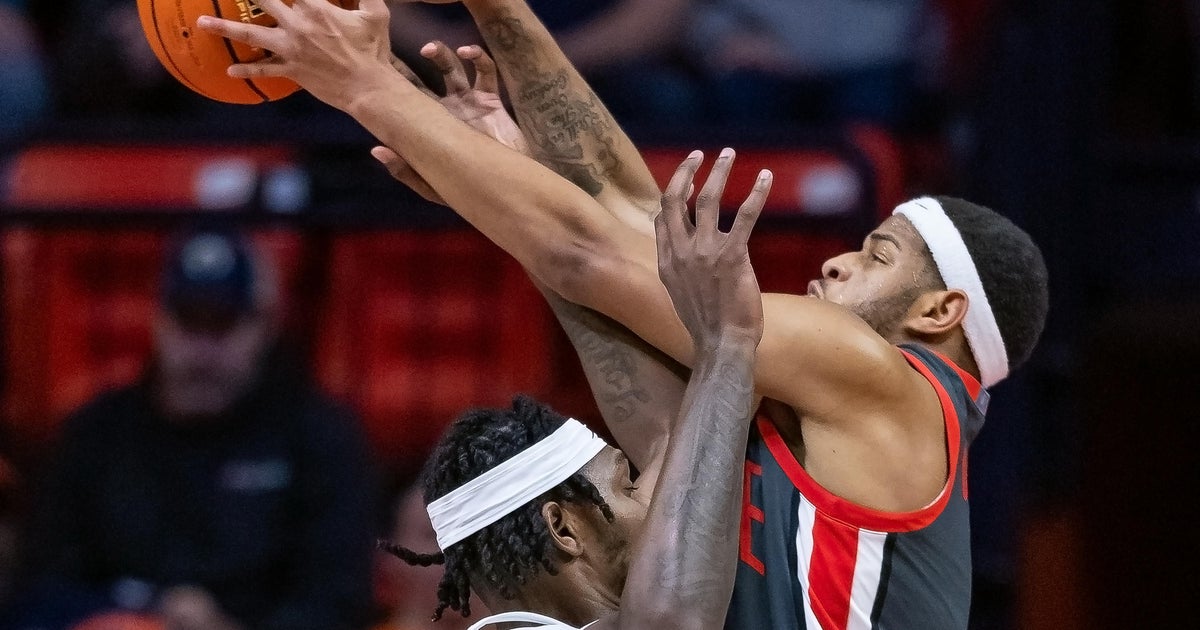 Shannon scores 17, Illinois beats Ohio State - Vimarsana News