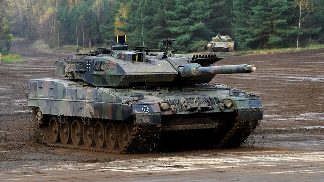 Leopard 2 tank 