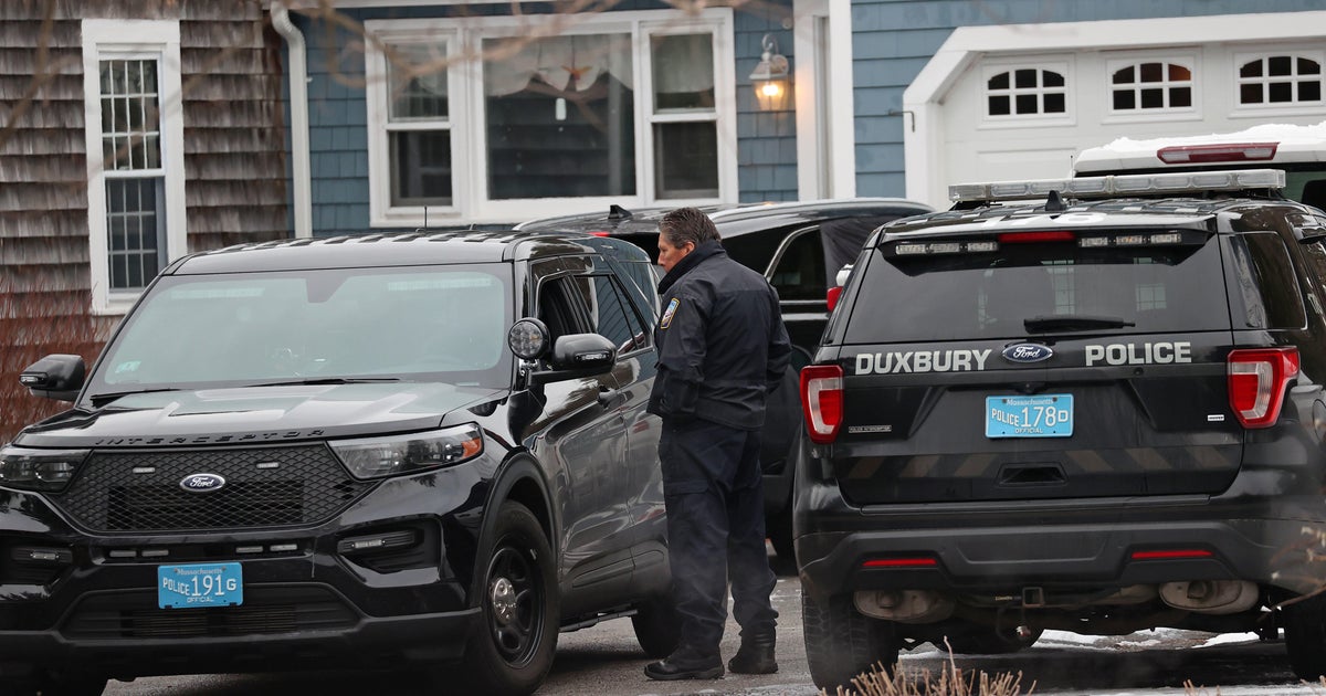 Duxbury Police ask supporters to divert their donations to community