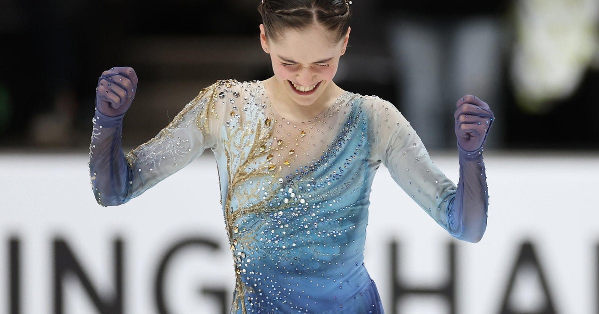 15yearold Isabeau Levito wins US figure skating title CBS Miami