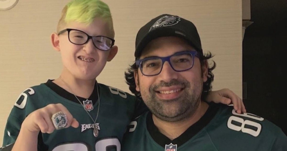 Eagles superfan crowdfunds Super Bowl LVII tickets - CBS Philadelphia