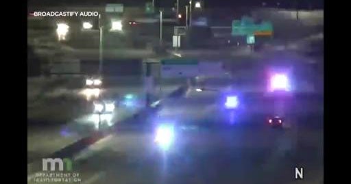 Police search for two suspects after highspeed chase involving two carjackings CBS Minnesota