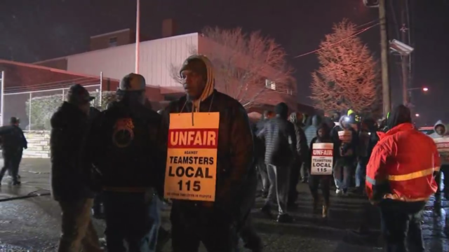 teamsters-local-115-strike-camden-county-new-jersey-trash-sanitation-workers-labor-movement.png 