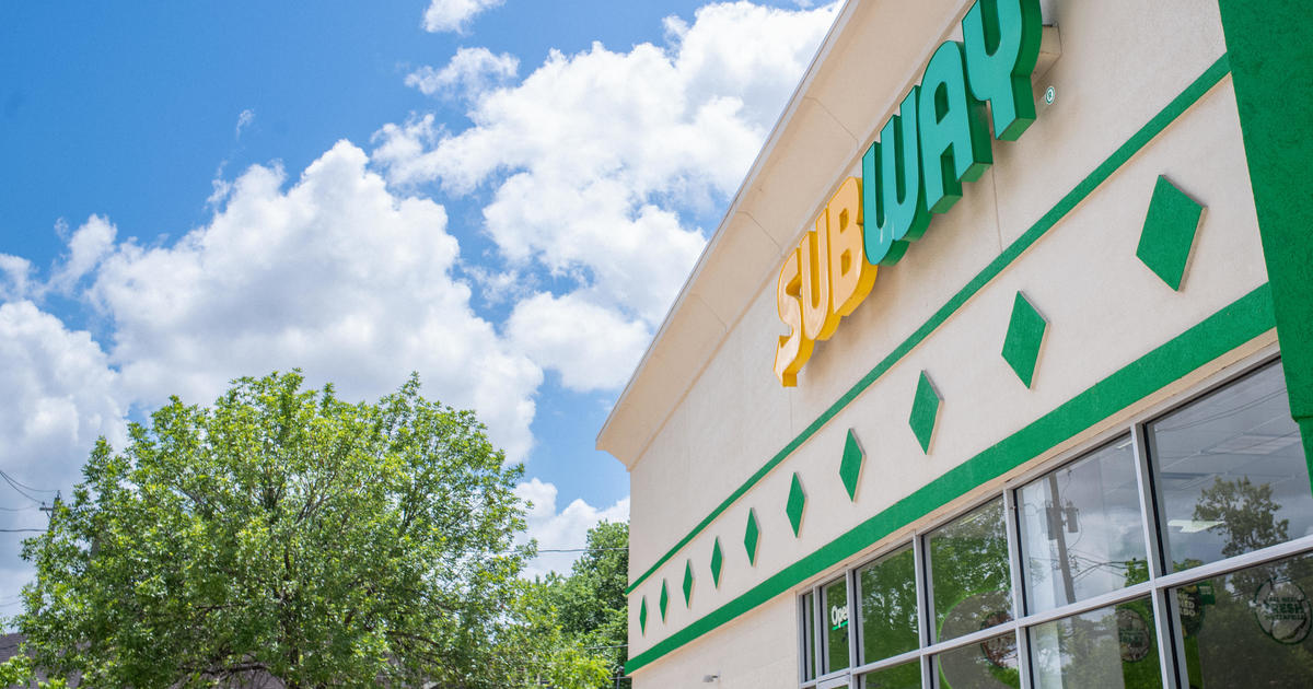 Late Subway co-founder leaves 50 percent of sandwich chain to charitable foundation