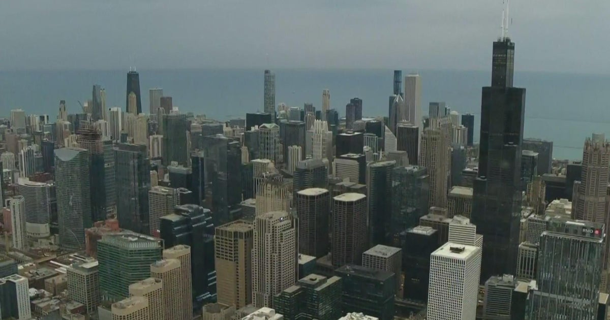 Lightfoot announces applications for Chicago Resiliency Fund CBS Chicago