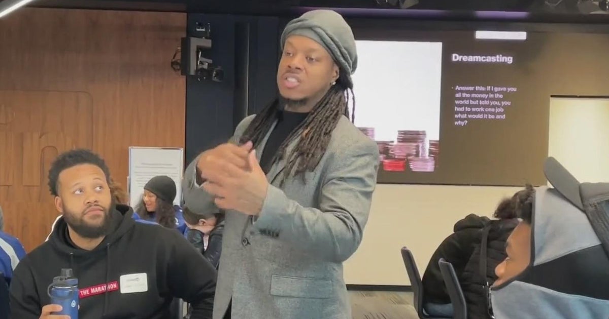 Antioch man who overcame tough circumstances leads students by example