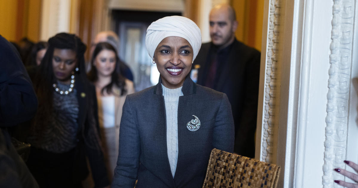 Alexandria Ocasio-Cortez and other Dems denounce Republican vote to remove Ilhan Omar from House Foreign Affairs Committee