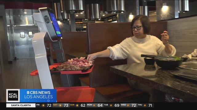 Ready Table One? This O.C. Korean BBQ chain has robot servers that will  even sing to you – Orange County Register