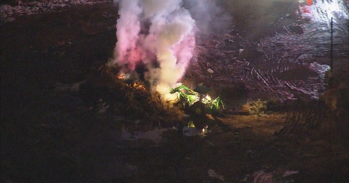 Fire near Sloans Lake sends smoke into neighborhood early Monday ...