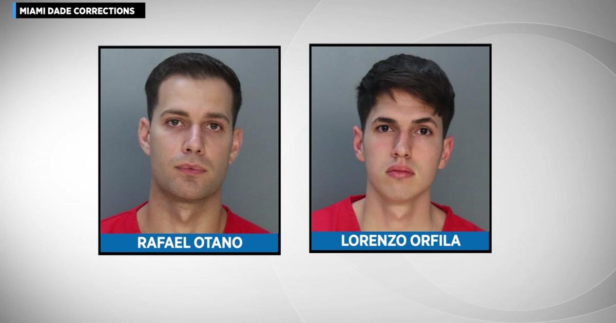 2 former officers for Hialeah law enforcement granted bond in alleged beating of homeless male