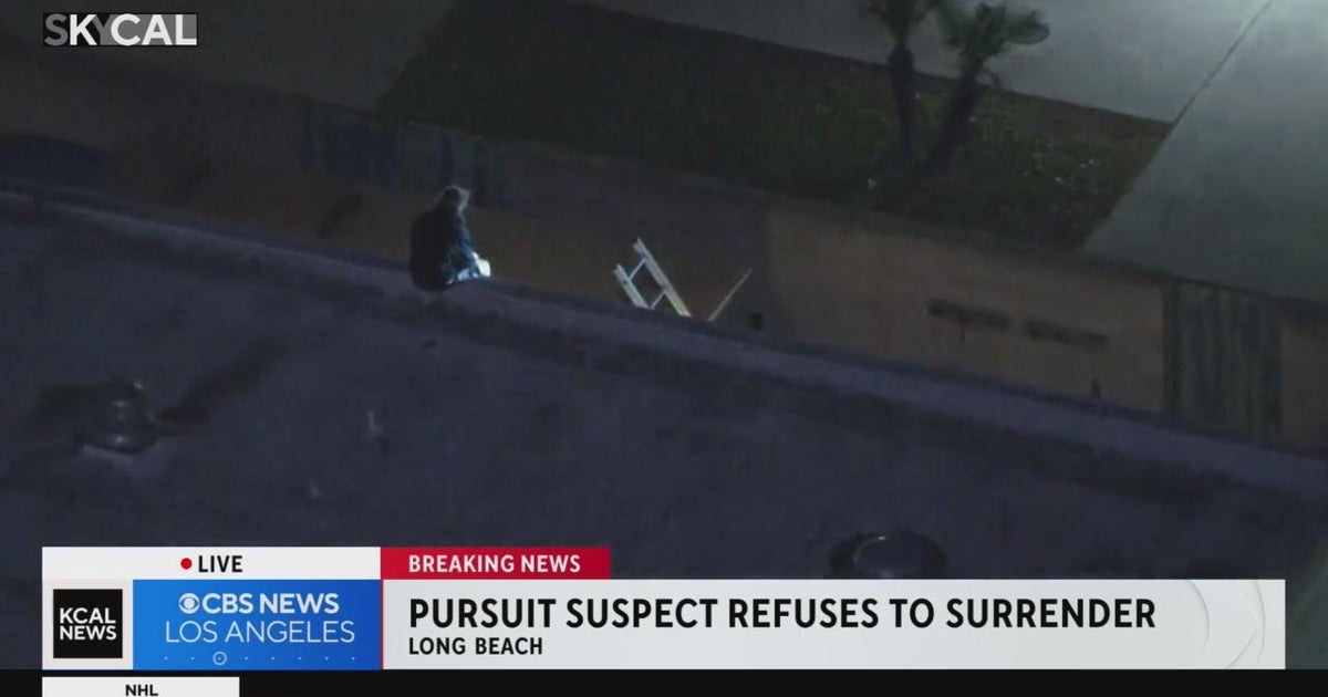 Pursuit suspect refuses to surrender in Long Beach - CBS Los Angeles