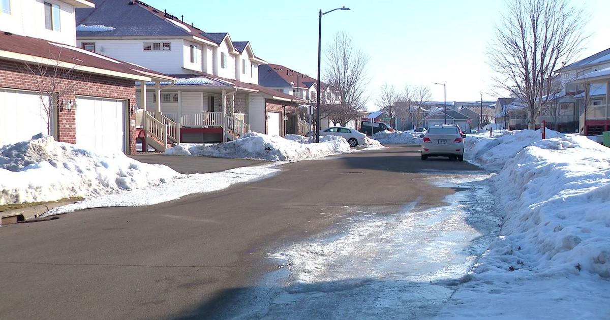 Man dies after being found seriously hurt outside Brooklyn Park home