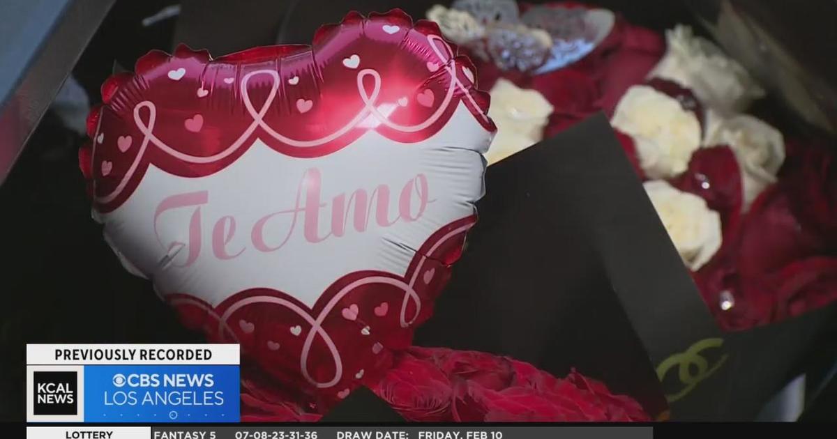 California Flower Mall offers procrastinators chance to save Valentine’s Day