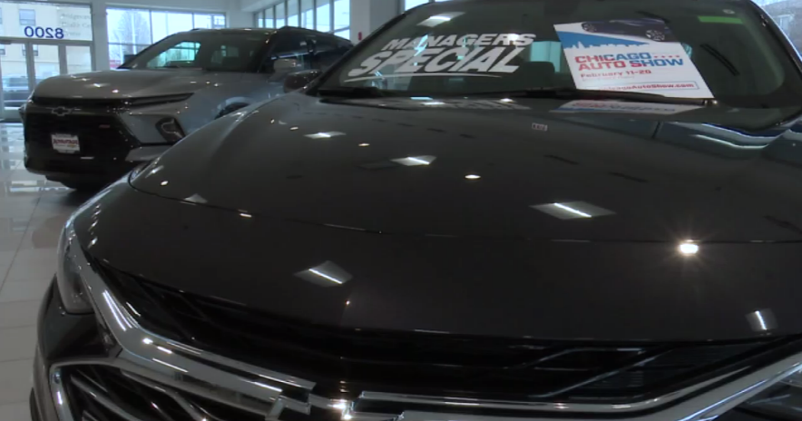 Expert: Car shoppers shouldn't expect bargains of the past - CBS Chicago
