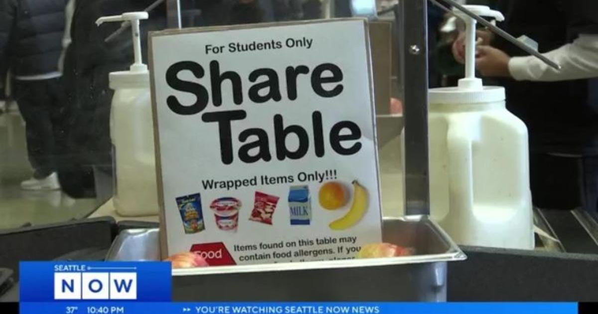 State Rep. pushing for no cost meals in public schools