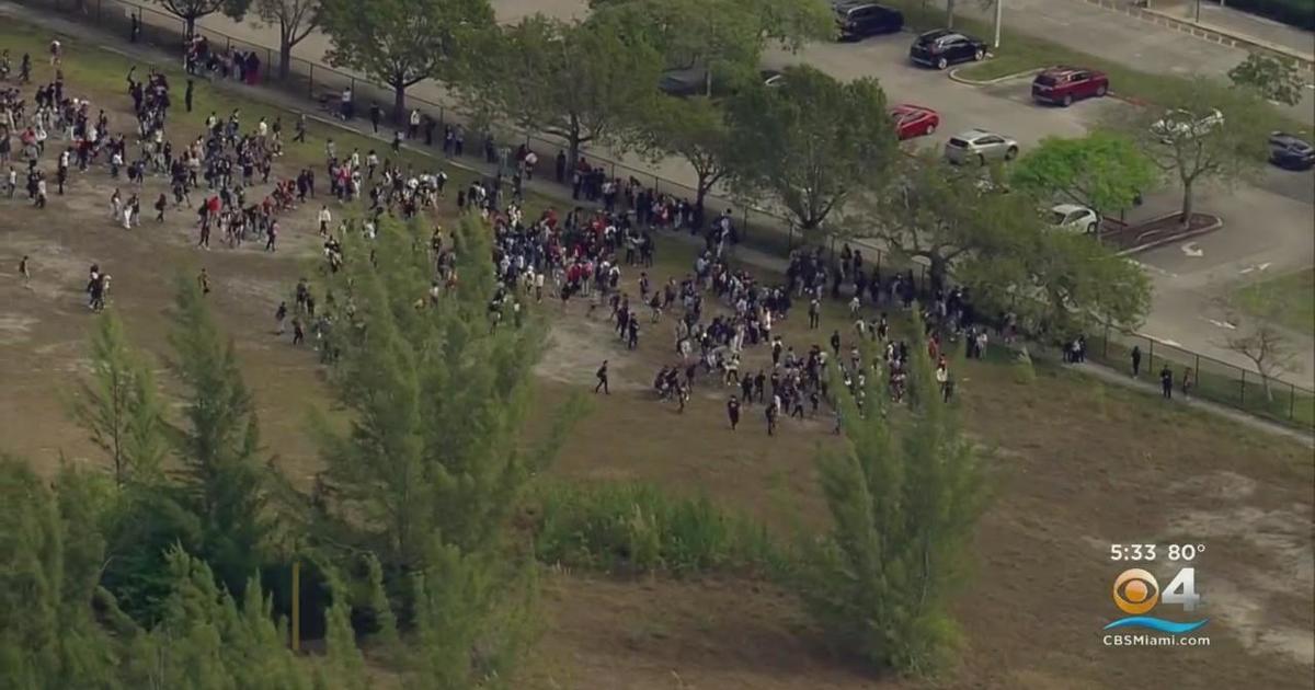 Everglades Large in Miramar evacuated because of to bomb threat