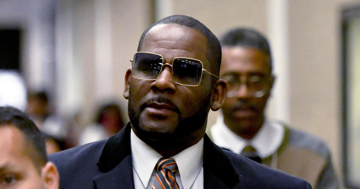 Prosecutors ask for 25 years in prison for R. Kelly on top of 30 he’s already serving