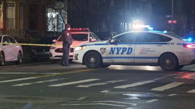 cops-injured-in-crash-a-wcbs66dq-hi-res-still.jpg 