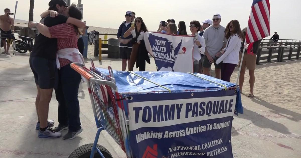 Tommy Pasquale walks from New Jersey to California in 143 days