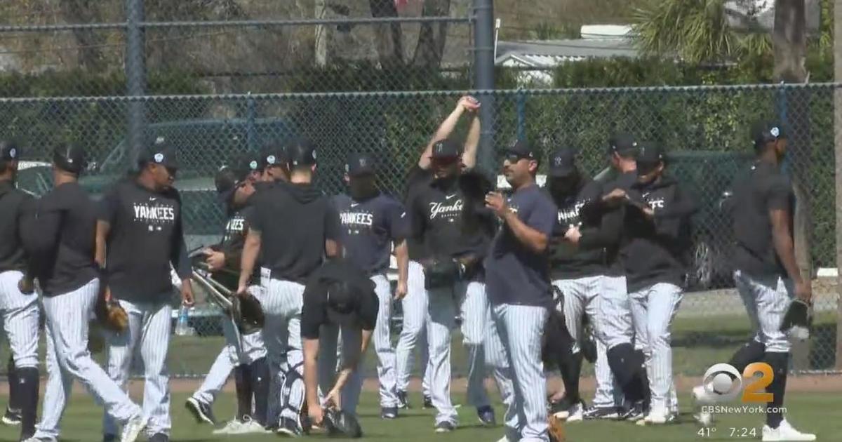 Yankees find balance between team bonding and heavy workload as spring  training begins - CBS New York