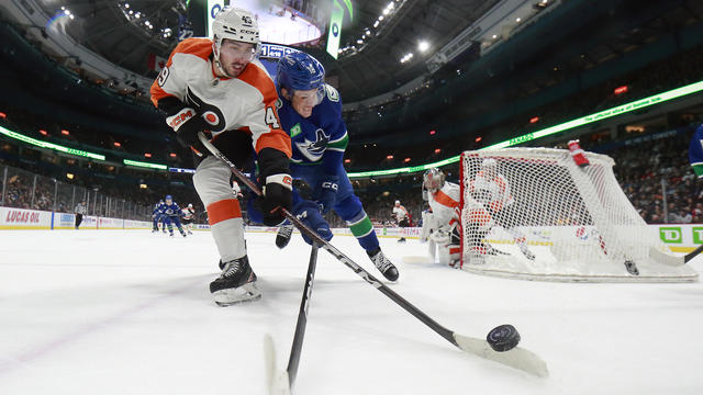 Philadelphia Flyers v Vancouver Canucks 
