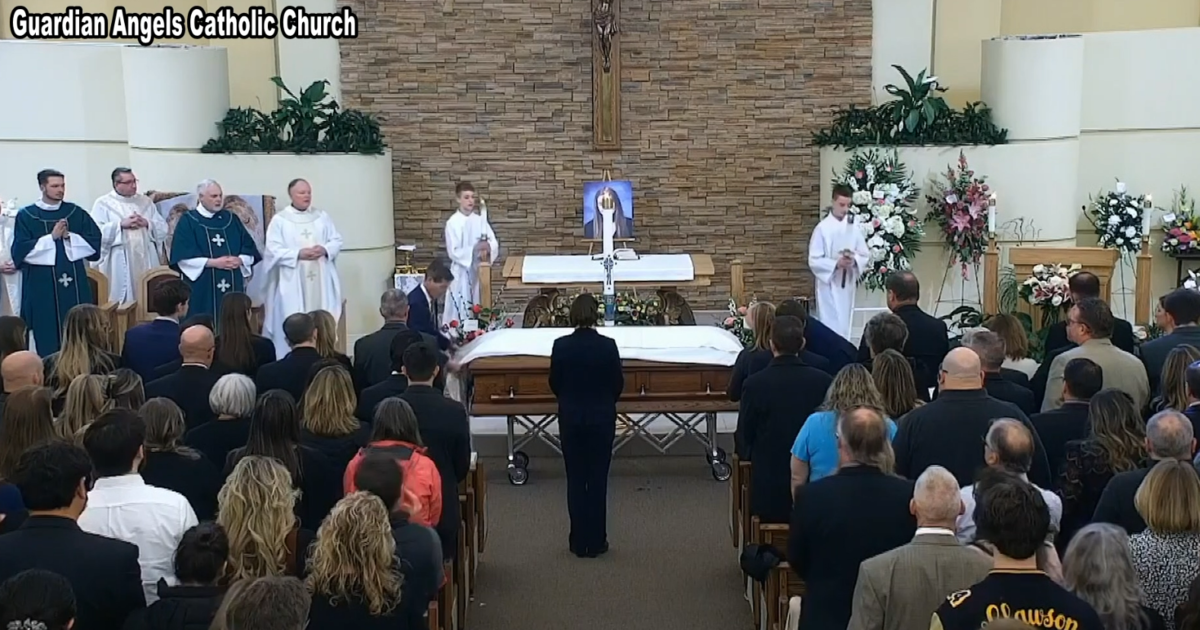 Alex Verner's funeral held in Clawson, community mourns - CBS Detroit