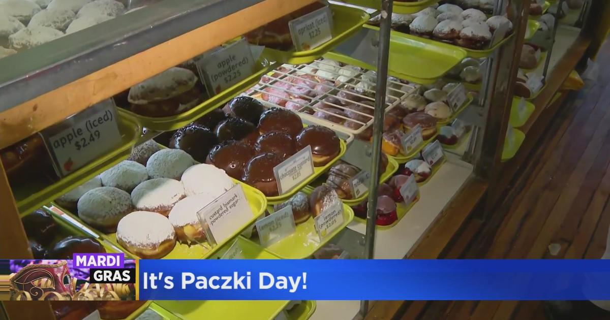 Celebrating Paczki Day at Roeser's Bakery CBS Chicago