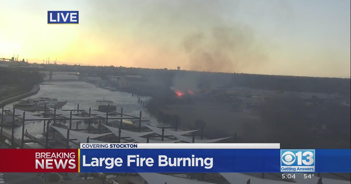 Fire breaks out at building along Stockton Waterfront
