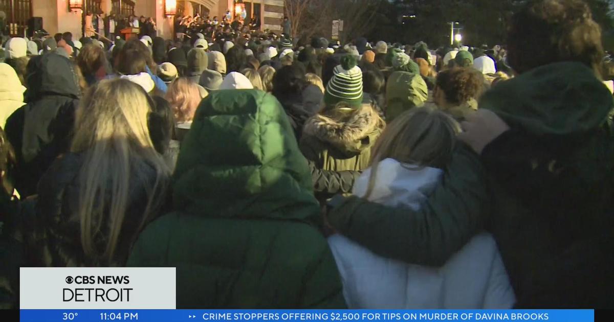 Spartans Against Gun Violence hold vigil at Michigan State University